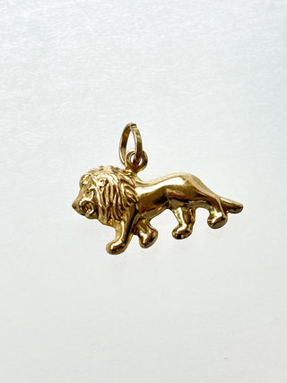 Lion Pendant | 9ct Gold | 18-Inch Diamond Anchor Chain | 0.75g