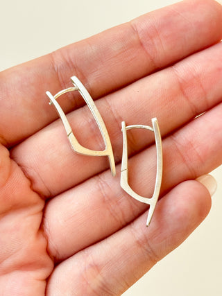 curved bar hinged drop earrings | 925 Silver | 4.40g