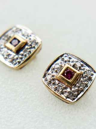 Diamond & Pink Diamond Stud Earrings | 9ct Gold | 1.34g