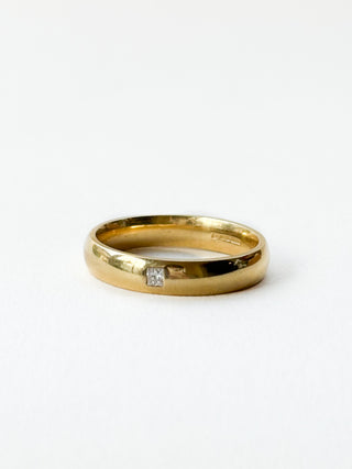 Diamond Band Ring | Estimated 0.10ct | 18ct Gold | Size Q | 5.58g