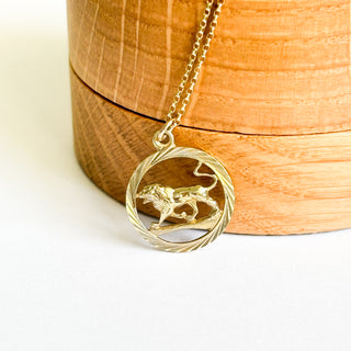 Leo Pendant | 14ct Gold | 2cm | 1.67g (2.79g with Chain)