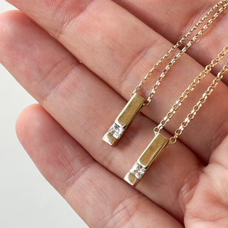 1.CZ Bar Pendant | 9ct Gold | 0.72g | 18-Inch Fine Cable Link Chain