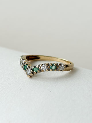 Emerald & CZ Chevron Ring | 9ct Gold | Size K | 1.16g