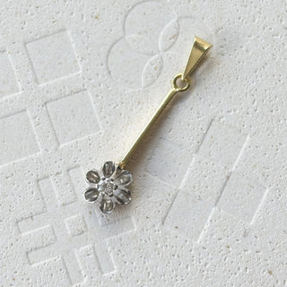 Diamond Flower Pendant (3cm, 0.85g) | 14ct Gold | 18" Fine Cable Link Chain