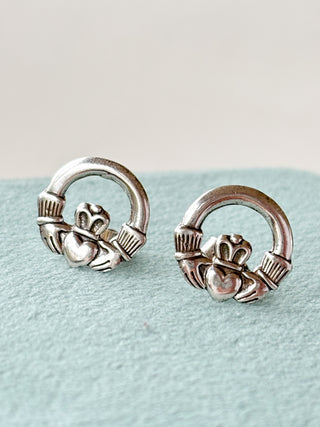 Claddagh Stud Earrings | 925 Silver | 1.94g