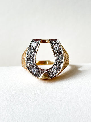 CZ Horseshoe Ring | 9ct Gold | Size S | 5.75g