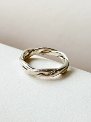 Silver Twisted Band Ring | 925 Silver | Size R | 4.22g