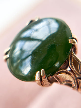 Oval Nephrite Jade Ring | 9ct Gold | 3.01g | Size M