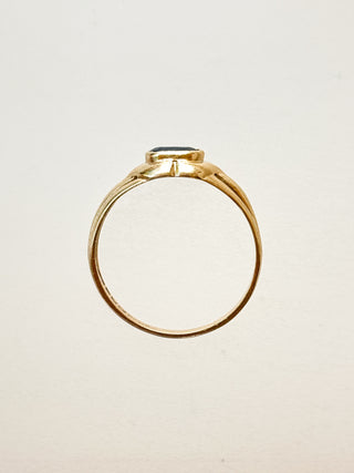 Sapphire East-West Solitaire Band Ring | 9ct Gold | Size P | 1.76g