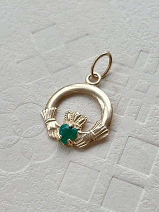 Green Claddagh Agate Pendant | Diamond Anchor Chain 18–20-Inch | 9ct Gold | 0.86g