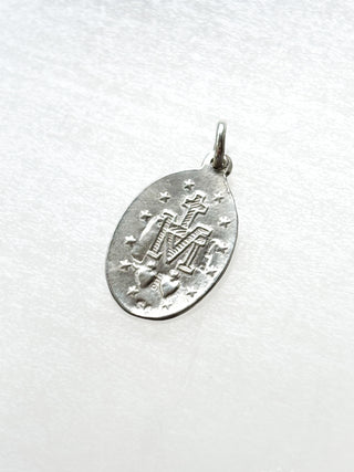 Miraculous Medal Pendant | 925 Silver | 1.90g