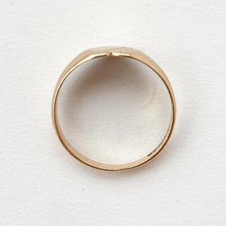 Heart Signet Ring | 9ct Gold | Size R½ | 2.31g