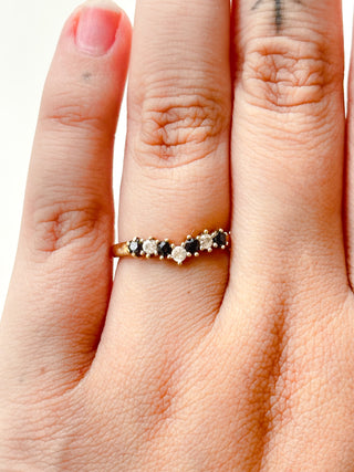 CZ & Synthetic Sapphire Chevron Ring | 9ct Gold | Size N | 1.46g