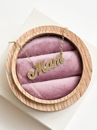 Mam Necklace | 9ct Gold | Cursive Font | 3.81g | 18in Fine Cable Link Chain