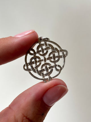 Celtic Circle Pendant | Cable Link Chain | 925 Silver | 18–20-Inch | 2.97g