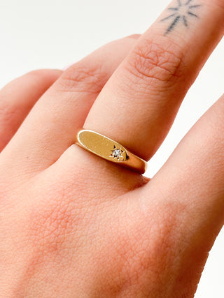 Star CZ Signet Ring | 9ct Gold | Size O½ | 3.40g