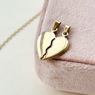 Parted Heart left Pendant | 9ct Gold | 18-Inch Cable Link Chain | 3.40g