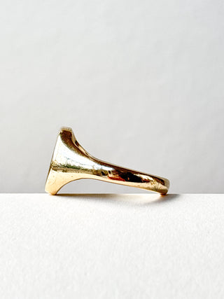 Engraved Oval Signet Ring | 9ct Gold | 9.55g | Size T