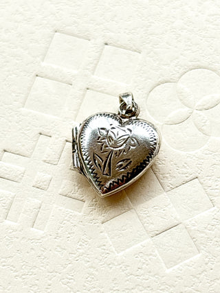 Heart Rose Engraved Locket | 925 Silver | 2.28g | 18–20-Inch Cable Link Chain