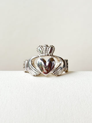 Silver Claddagh Ring | 925 Silver | Size P | 4.64g