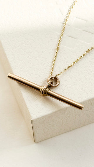 Solid Minimal T-Bar Pendant | 9ct Gold | 1.20g | 18-Inch Fine Cable Link Chain |