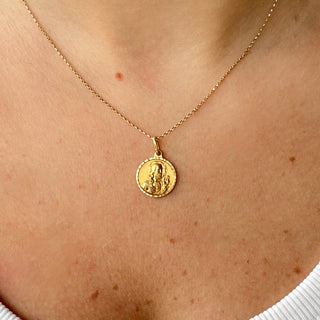 Two-Side Jesus and Madonna and child | 18ct Gold | 1.5cm | 18 inch fine cable link chain 9ct