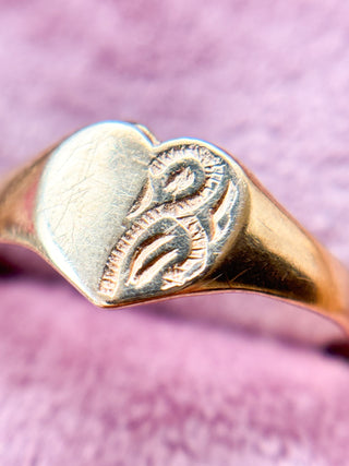 Heart Signet Engraved Ring | 9ct Gold | Size N | 0.83g