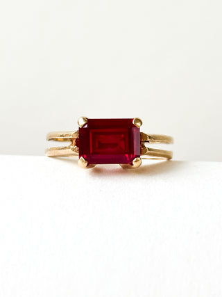 Synthetic Ruby East-West Ring | 9ct Gold | Size L | 2.73g