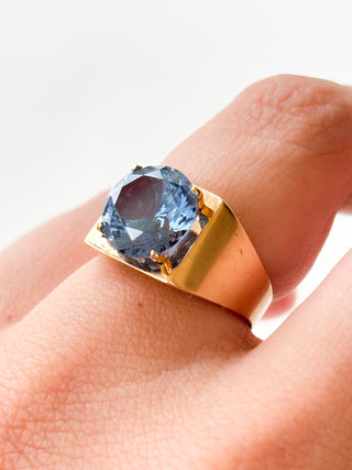 Synthetic Blue Spinel Solitaire Ring | 9ct Gold | Size L½ | 5.14g