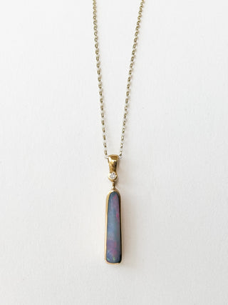 Diamond & Natural Opal Bezel Set Pendant | 18ct Gold | 18-Inch Curb Link Chain | 3cm