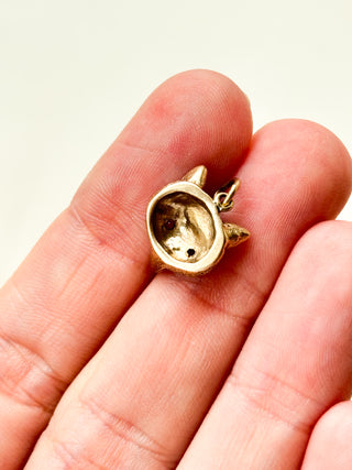Fox with Ruby Eyes pendant | 9ct Gold & Synthetic Ruby | 2.07g