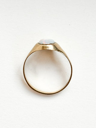 Solitaire Opal | 9ct Gold | Size M½ | 1.42g