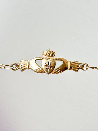 Star Set Claddagh Bracelet | 9ct Gold | 7.09-Inch | 2.58g