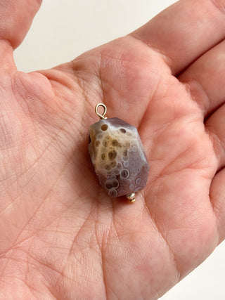 Purple Agate Pendant | 9ct Gold | 18-Inch Fine Diamond Anchor Chain | 8.20g