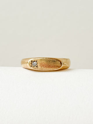 Star CZ Signet Ring | 9ct Gold | Size O½ | 3.40g