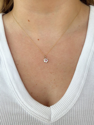 Flower Pendant with Syn Ruby & CZ | 9ct Gold | 18-Inch Diamond Anchor Chain | 0.72g