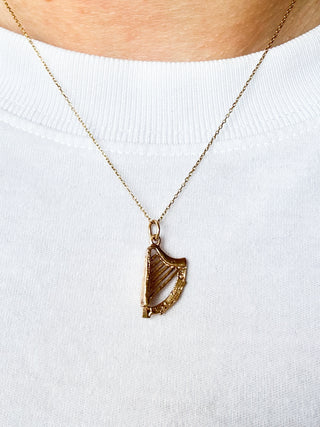 Celtic Engraved Harp Pendant | 9ct Gold | 1.29g | 20mm