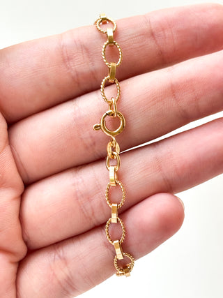 Twisted Oval Link Bracelet | 9ct Gold | 7-Inch | 4.46g