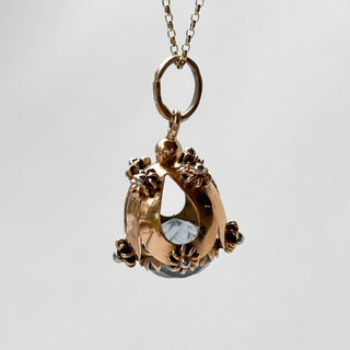 Light Blue Glass Charm | 4.8g | 18in fine cable link chain