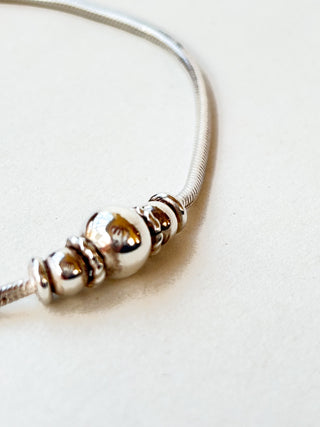 Snake Chain Bracelet with Trilogy Bead | Sterling Silver | 4.90g | 7 inches