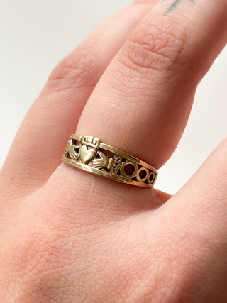 Claddagh Insert Ring | 9ct Gold | Size O½ | 2.82g