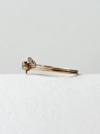 Gold Leaf Bezel Set CZ Solitaire Ring | 9ct Gold | Size Q | 0.88g