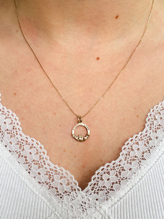 ‘Eternal Love’ Engraved Claddagh Pendant | 9ct Gold | 0.90g | 14mm