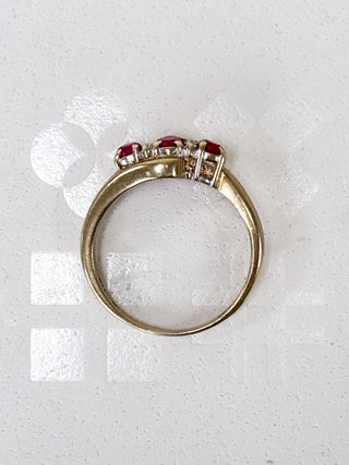 Diamond & Syn Ruby Bypass Trilogy Ring | 9ct | Q | 2.98g