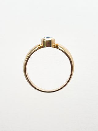 White Opal Bezel Set Ring | 9ct Gold | Size N | 2.90g