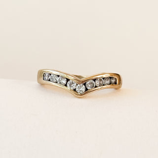 Chunky Chevron Ring | 9ct Gold & CZ | 3.10g | Size J½