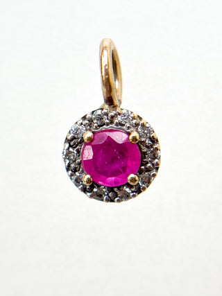 Ruby & Diamond Pendant | 9ct Gold | 18-Inch Diamond Anchor Chain | 0.63g