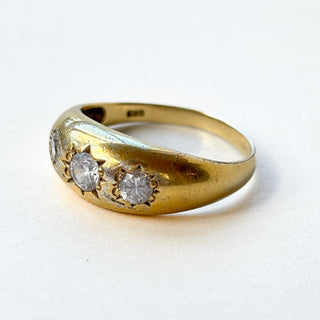 Star Trilogy Signet Ring | 9ct Gold | Size R | 3.72g