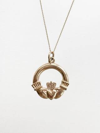 Heavy Claddagh Pendant | 9ct Gold | 18-Inch Fine Cable Link Chain | 3.84g