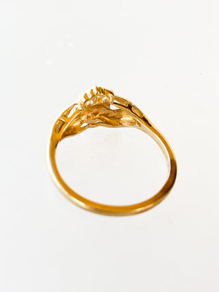 Modern Claddagh Ring | 9ct Gold | Size O | 1.93g